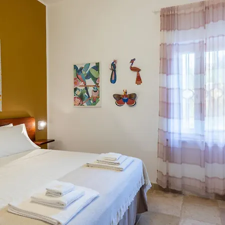 Casa Frisa-carovigno بيت للعطل